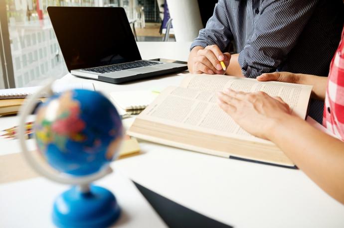 UNITECNAR - MÓDULO  PROCEDIMIENTOS, CONTRATOS Y ARBITRAJE NACIONAL E INTERNACIONAL CON ENFOQUE MERCANTIL – COLOMBIA